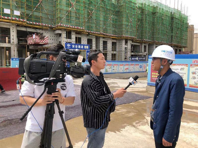 7.媒體記者采訪協(xié)力隊(duì)伍代表